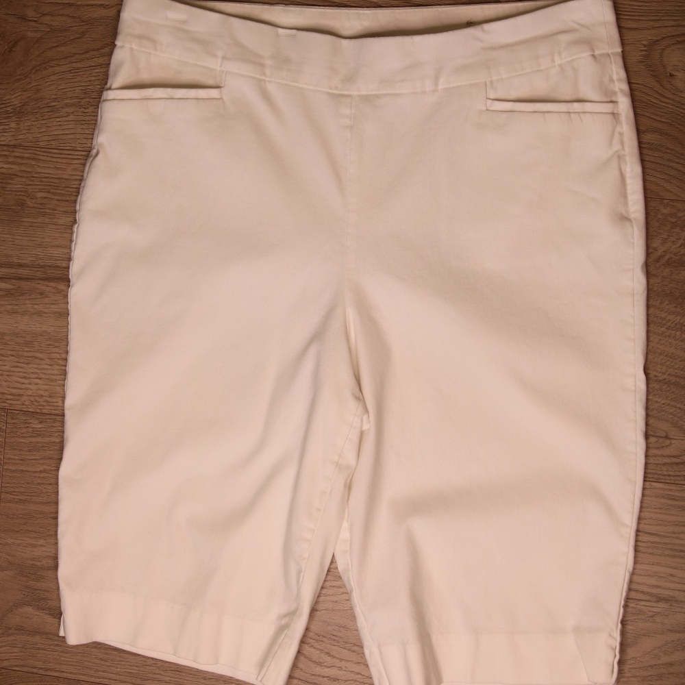 Chico's White Short